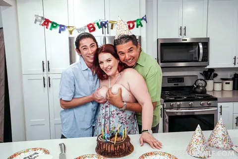 Maximus & Emmy Demure: Latina Redhead MILF Celebrates Birthday with Sex – photo 11 of 21