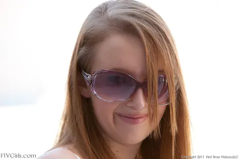 Felicia Clover: Petite Brunette in Glasses Flashes Her Tits and Spreads Her Pussy Outdoors – photo 3 of 20