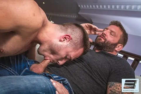 Thick Bear Sucks Cock and Takes a Load on Body – photo 11 of 20