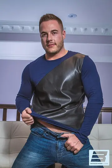 Thick Bear Sucks Cock and Takes a Load on Body