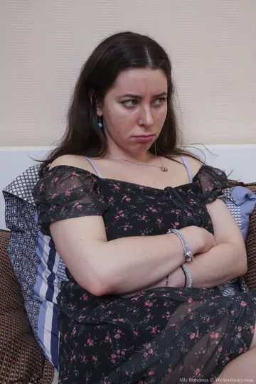 Ally Breelsen – Busty Russian Amateur Shows Her Hairy Bush in the Bedroom
