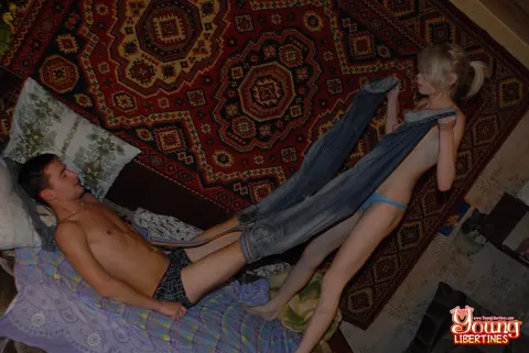 Alice Wonderbang: Slim European Blonde in Lingerie Takes Dick and Spreads – photo 4 of 20