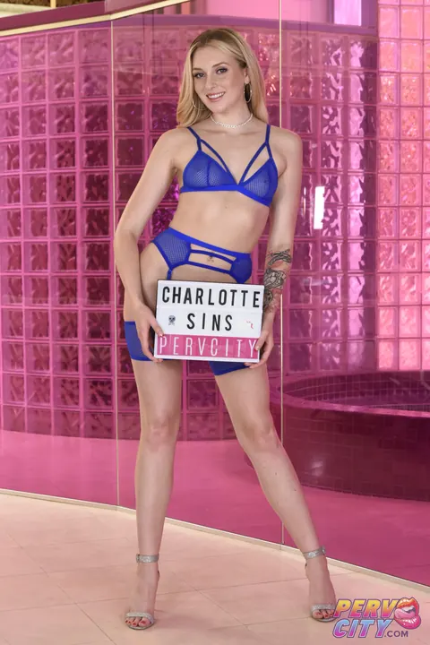 Charlotte Sins: Tall Blonde Takes Deep Anal in Lingerie and Heels – photo 11 of 20