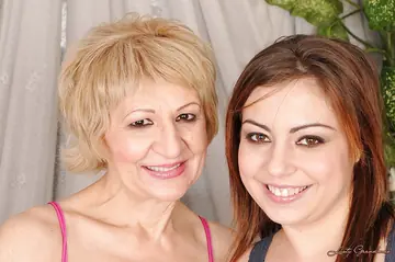 Kati Bell – Mature Blonde Pleasures Hairy Lesbian Partner
