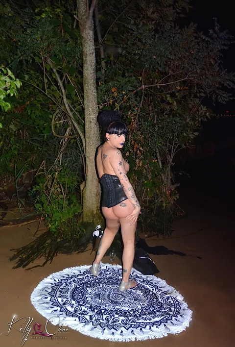 Trans Woman Strips Nude and Shows Off Her Hard Cock and Curves – photo 11 of 16