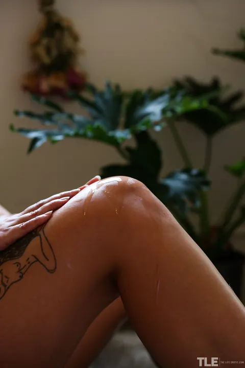 Busty Australian Brunette Enjoys Lesbian Fingering and Pussy Licking – photo 7 of 21