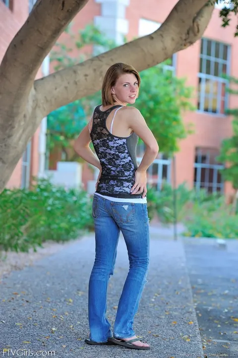 Aubrey Belle: Tattooed Redhead Strips Off Her Thong and Spreads in Public – photo 4 of 16