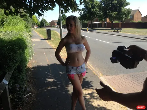 Chessie Kay: British Blonde Flashes Her Big Enhanced Tits Outdoors – photo 9 of 15