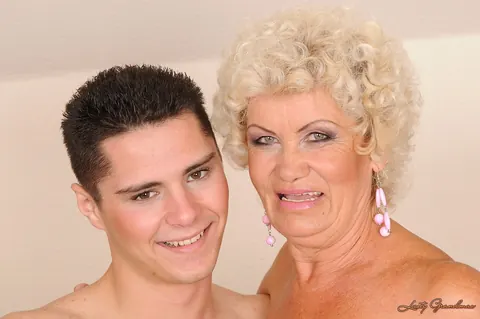 Mature Blonde Rims Partner and Takes a Cumshot – photo 6 of 18