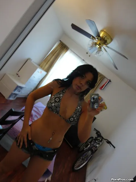 Summer Stetson: Latina Brunette in a Bikini Takes Selfies and Bares Her Tits Outdoors – photo 9 of 17