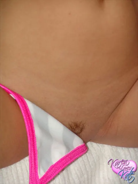 Kates Playground: Thick Brunettes Kiss and Strip Out of Bikinis at Night – photo 10 of 12