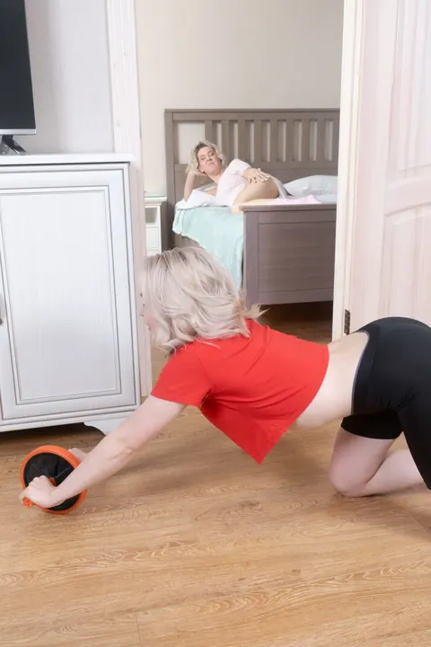 Aurora Sky & Maya Stone: Two PAWG Blondes Share a Pink Dildo – photo 1 of 21