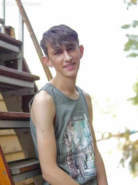 Slim Twink Strips Nude Outdoors and Displays Uncut Cock – photo 2 of 20