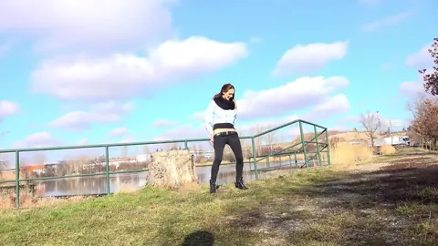 Cynthia Vellons: European Blonde MILF Pulls Down Her Jeans to Pee Outdoors – photo 13 of 15