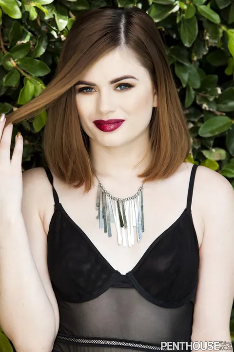 Zara Jade: Short-Haired Brunette Strips Out of Her Black Lingerie Bodysuit Outdoors – photo 5 of 16