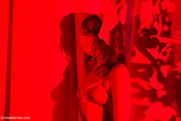 Maitresse Madeline Marlowe – Thick Redhead Dominates Bound Man with Handjob and Strap-On