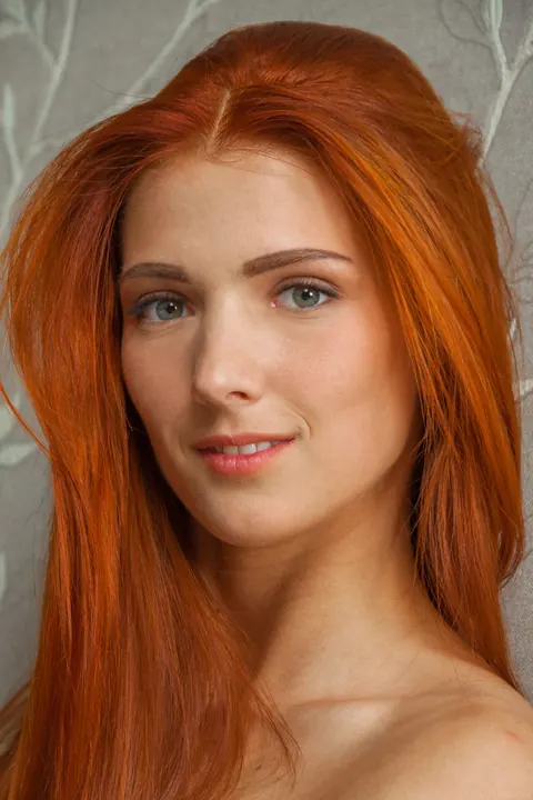 European Redhead Reveals Her Shaved Pussy and Round Ass – photo 21 of 21