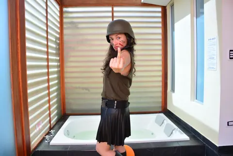 Yenny Contreras: Colombian Brunette in Soldier Costume Poses in Boots Outdoors – photo 14 of 16