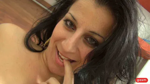 European Woman Strips Nude and Turns to Show Front and Back – photo 13 of 15