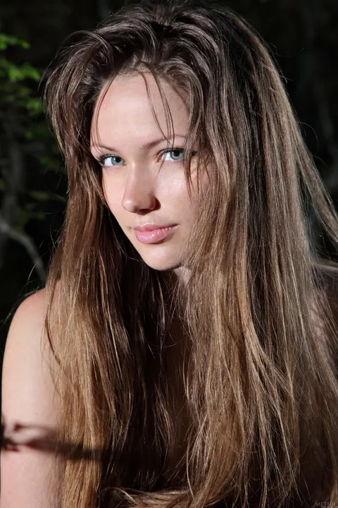 Anastasia F: European Woman Strips Nude and Spreads Her Legs Wide – photo 18 of 21