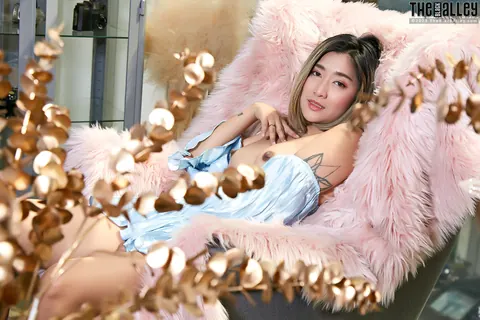 Asian Woman Pulls Skirt Aside and Spreads Her Hairy Pussy – photo 4 of 16