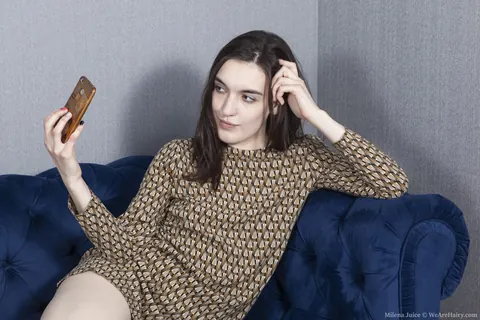 Milena Juice: Slim Hairy Brunette Strips Out of Her Skirt for Selfies – photo 1 of 21