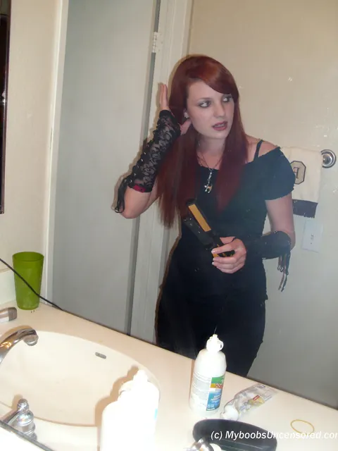 Redhead PAWG Strips Outdoors by a Mirror – photo 5 of 16