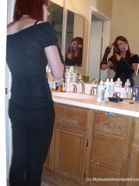 Redhead PAWG Strips Outdoors by a Mirror – photo 3 of 16