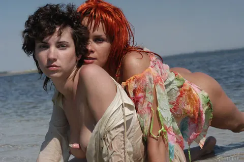 Redhead Spreads Her Pussy on the Beach – photo 20 of 21