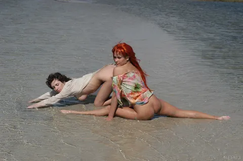 Redhead Spreads Her Pussy on the Beach – photo 15 of 21