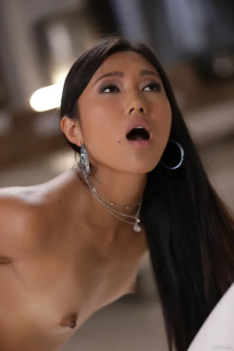 May Thai: Petite Thai Babe Sucks and Fucks a Black Cock – photo 16 of 20