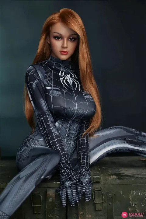 Redhead Strips Out of Her Costume and Poses Nude – photo 13 of 19