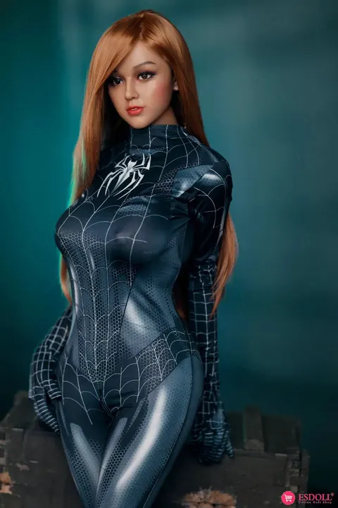 Redhead Strips Out of Her Costume and Poses Nude – photo 18 of 19