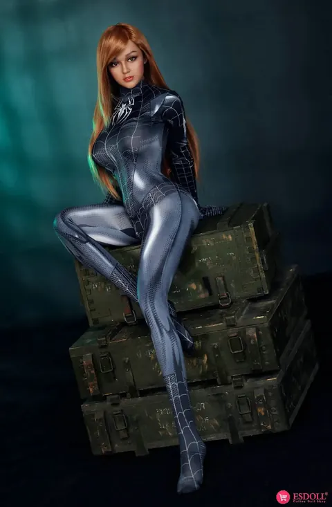 Redhead Strips Out of Her Costume and Poses Nude – photo 9 of 19