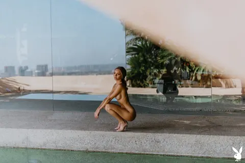 Jocelyn Binder: Thick Short-Haired Brunette Oils Her Big Tits Outdoors in Heels – photo 12 of 20