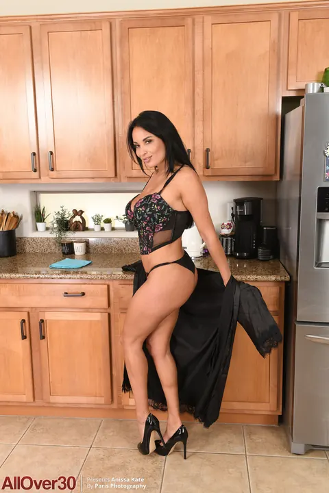 Anissa Kate: Busty Latina MILF Strips Naked and Spreads Wide in the Kitchen – photo 5 of 21