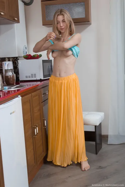 Kristinka: Ukrainian Blonde Undresses and Fingers Her Hairy Pussy – photo 3 of 17