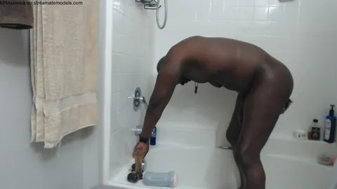 Guy Masturbates with a Dildo in the Bathroom – photo 10 of 15