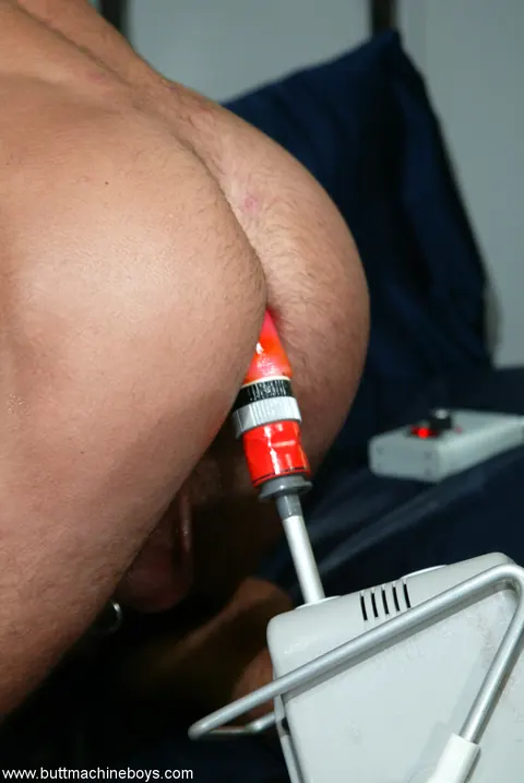 Thick Mature Man Has Anal Sex and Kisses His Partner – photo 5 of 20