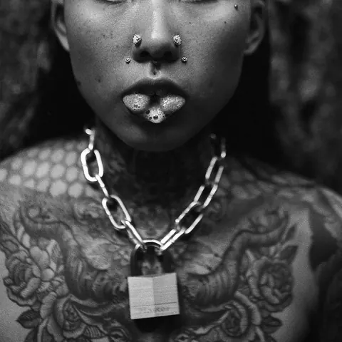 Tattooed Asian Woman Dominates in the Forest – photo 2 of 19