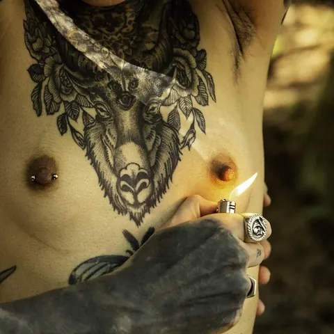 Tattooed Asian Woman Dominates in the Forest – photo 15 of 19