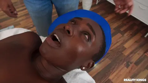 Zaawaadi: Tall Thick Ebony Woman Takes BBC Anal Doggy Style – photo 13 of 21