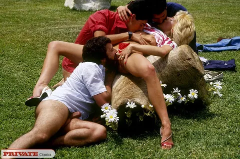 Blonde Takes Double Penetration and Cumshots on the Lawn – photo 3 of 13