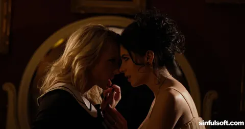 Anna De Ville: Blonde MILF and Tattooed Brunette Kiss, Lick, and Finger – photo 8 of 21