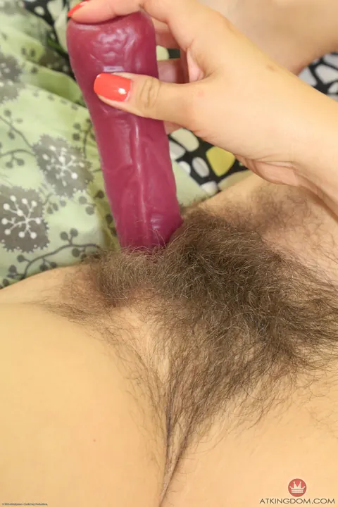 Slim Petite Woman Shows Her Hairy Bush – photo 14 of 21