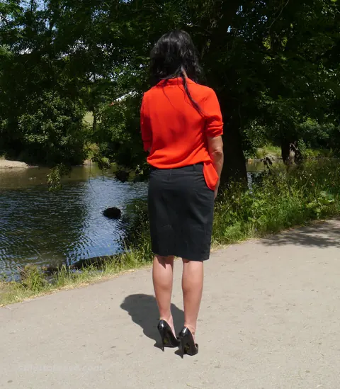 PAWG MILF in a Skirt and High Heels Flaunts Her Big Tits – photo 10 of 14