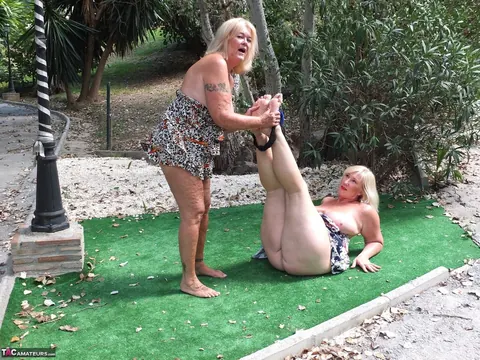 Randy Raz: Mature Blonde with Big Tits Enjoys Lesbian Play Outdoors – photo 10 of 16