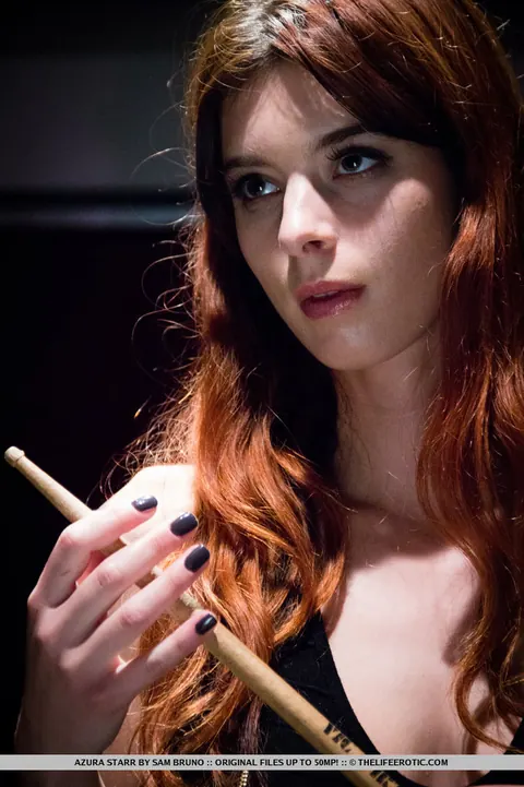 Azura Starr: Busty European Redhead Shows Off Her Hairy Pussy on a Drum Kit – photo 2 of 16