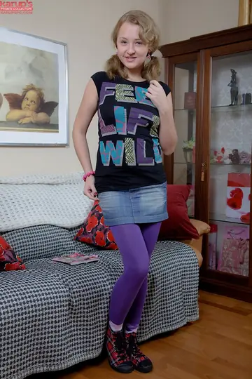 Blonde in Pantyhose Gives a Blowjob and Takes a Facial
