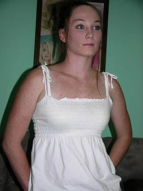 MILF Strips Out of Her Lingerie and Jeans for a Casting – photo 5 of 20